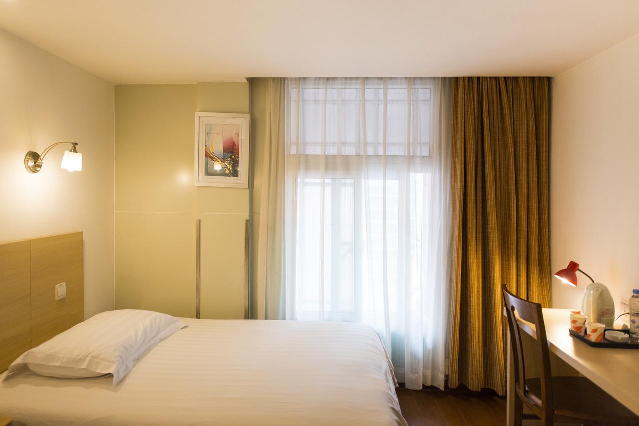 Motel Shanghai Sinan Road Экстерьер фото