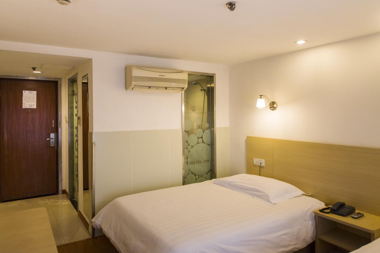 Motel Shanghai Sinan Road Экстерьер фото