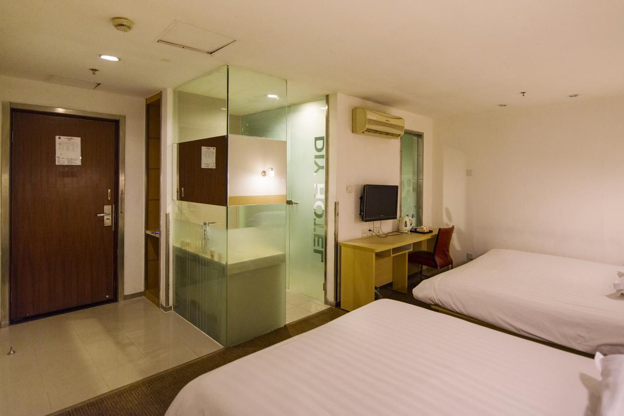 Motel Shanghai Sinan Road Экстерьер фото
